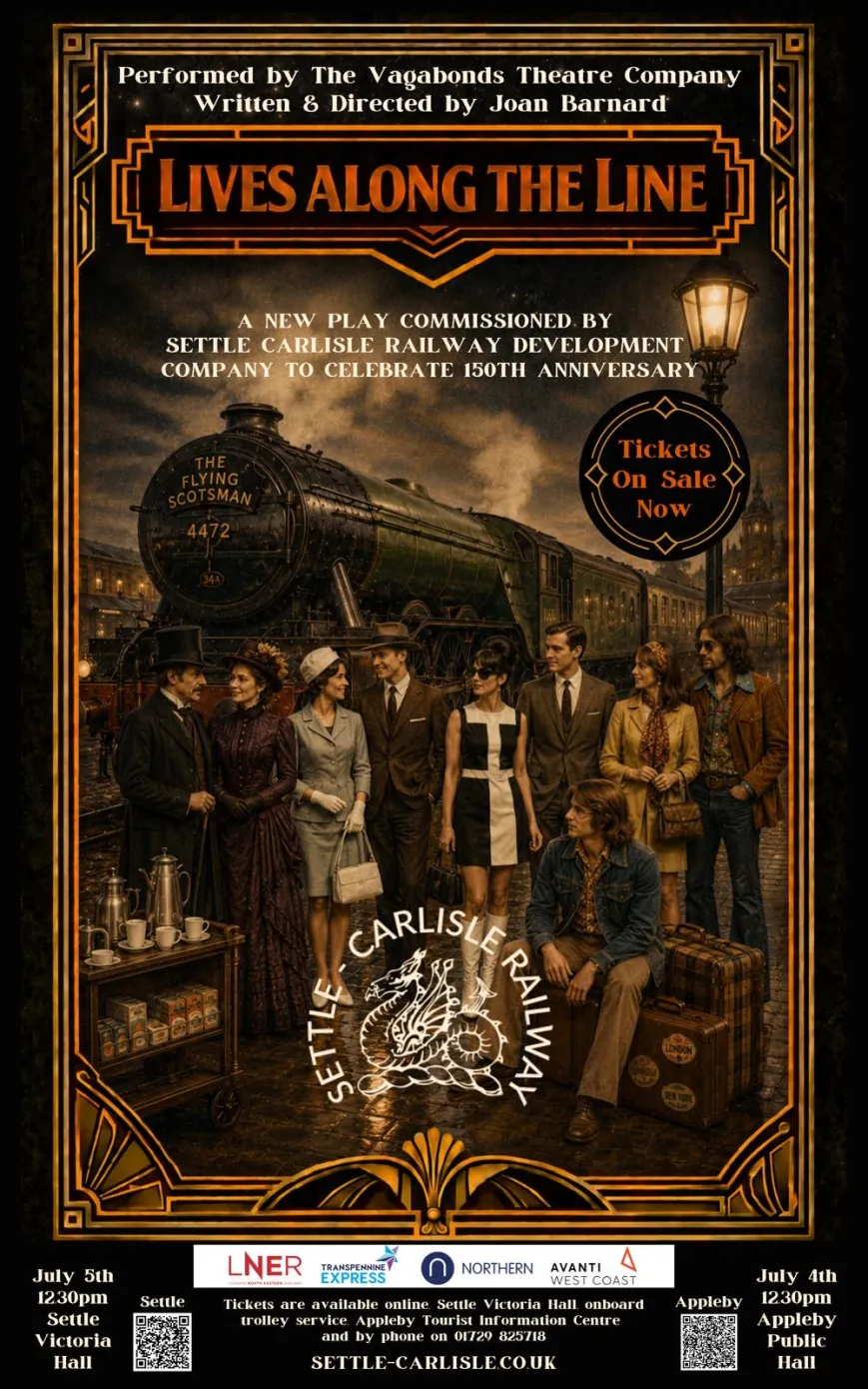 Una máquina de vapor y personas vestidas con trajes típicos de los últimos 150 años. «Lives Along the Line», una nueva obra de teatro encargada para celebrar los 150 años de la línea ferroviaria Settle Carlisle.